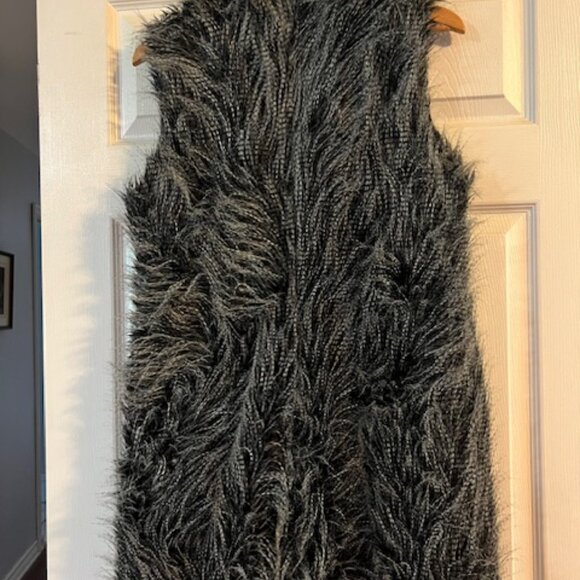 Women's Michael Michael Kors long fur vest - Picture 4 of 6